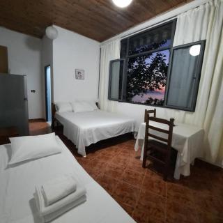 Sea Breeze Apartment 1 - Vlorë - 2