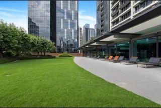 Freshwater Place - 2 Identical, 3-Bedroom Apts - 7