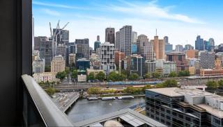Freshwater Place - 2 Identical, 3-Bedroom Apts - Melbourne - 2