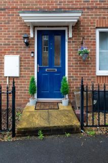 Gloucester Home Away From Home - - 0
