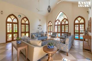 Kismet Villa- Comp Breakfast with Pvt Lawn & Pool by StayVista - Moira - 5