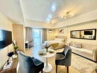 Condo Hotel type luxury Big Studio in Mckinley Hill taguig - Manila - 8