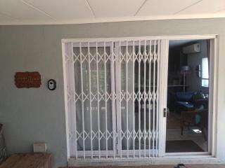 Sunshine Cottage - Pennington - 8