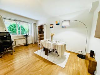 2 Bedrooms Paris Near Tour Eiffel Free Parking High security - París - 5