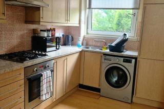Discover Urban Oasis-Two Bedroom Flat - 6