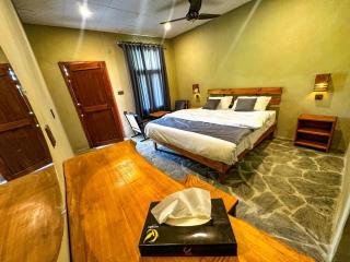 The Hermes Hotel & Backpackers Hostel - Minapin - 6