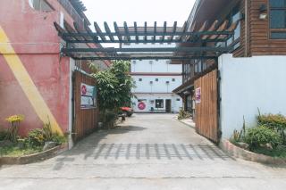 RedDoorz at Joel's Apartelle - - 9