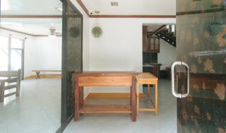 RedDoorz at Joel's Apartelle - 1