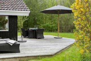 Cozy Cottage Just 200 M From The Beach - Dronningmølle - 6