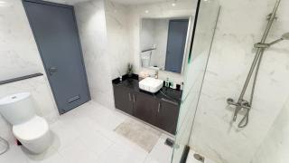 Jumeriah Lake Tower (JLT)-(LAKE VIEW) - 1