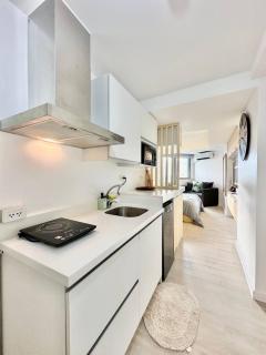 Azure North Staycations - Modern Bali - San Fernando - 9