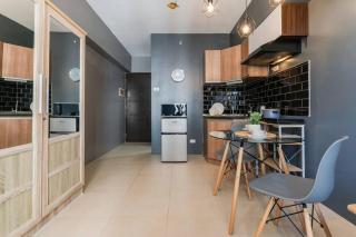 Furnished Studio in Avida Towers Riala, Cebu IT Park with Pool, Fast WiFi, Netflix and More - 2