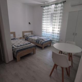 Apartmani 15 - Cetinje - 2