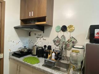 Natura Tropical Palm Suite - Manila - 6