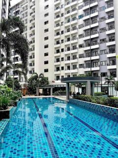 Natura Tropical Palm Suite - Manila - 2