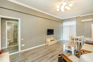 Luxury Apartment İn Targovu - Bakoe - 0