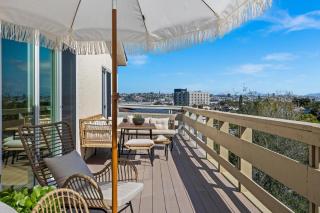 San Diego coastal home with downtown views! home - 9