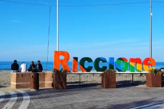 Comodo appartamento per 4 ospiti - Riccione - 6
