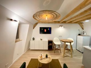 Maison De Charme - 2 Suites Deluxe - Brive Centre Historique - 5