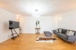 EXQUIS 2BR Luxus Apartment TAO I Parken I Netflix I Garten I Familienfreundlich I - Holzgerlingen - 6