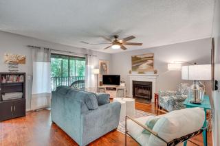 Mount Pleasant Condo - Near Charleston and Beaches! - Charleston - 0