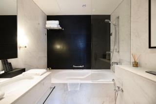 Luxury Studio connected to Dubai Mall-Khalifa view - Dubai - 1