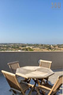 Stunning 1BR Apt with spacious private terrace by 360 Estates - Marsaskala - 1