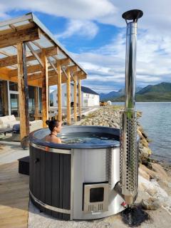 Arctic Ocean Lodge - 3