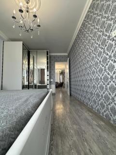 Beautiful apartment in Yerevan) - 0