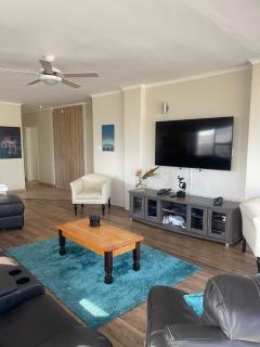 Sea View Serenity on Strand - Cape Town - 5