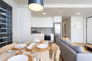 Home2Book Modern Bright Apt Abades, Pool & Terrace - Abades - 3