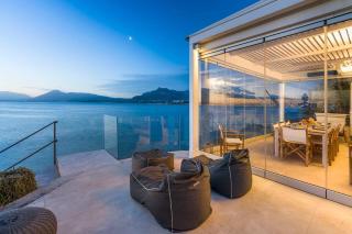 Design house with pool & direct access to the sea - 6