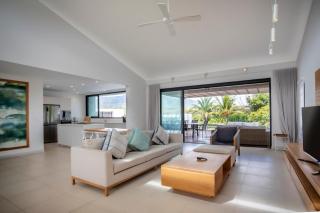 Luxury Penthouse River Mouth Views & Pools - Rivière Noire - 1