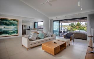 Luxury Penthouse River Mouth Views & Pools - Rivière Noire - 3