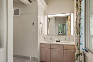 Glen Eagle Drive Home - 3