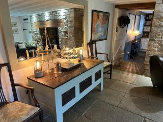 The Old Farmhouse - Cowbridge - 3