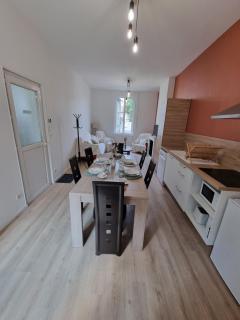 L Essentiel gîte pour 6 personnes - - 0