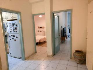 דירה יפה, רגועה ושקטה ליד הים, השוק וכרם התימנים - 3