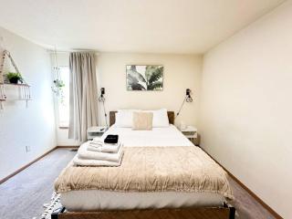 Cozy Weekend Home In Gardner - 8