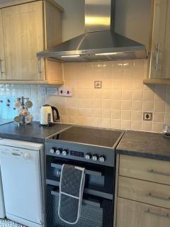 No 12 Bridge Street - Town Centre Apartment - 4