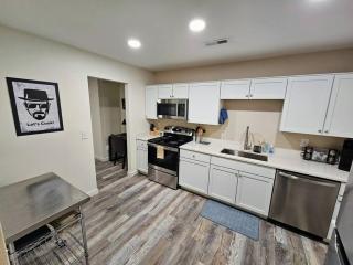 Madrona's Cottage A - Charleston - 6