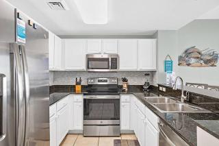 Calypso 2-103 West - Dolphin View - 2