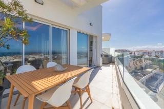 Apartamento superior, Calma, Terraza gigante con vistas al mar y Jacuzzi, Parking, Hasta 6 personas - Tarifa - 1