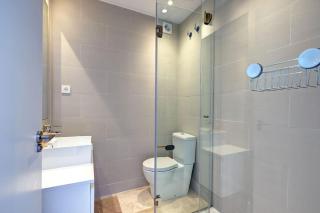 Luxury Family Penthouse, 7 Pools, Golf & Seaview - 4