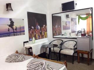 Senathilaka Guest Inn - Puttalam - 8