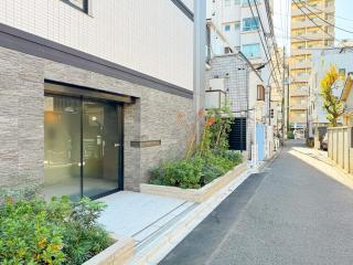 Triphome Higahsi Shinjuku Brand New - Tokyo - 8