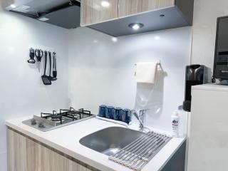 Triphome Higahsi Shinjuku Brand New - Tokyo - 1