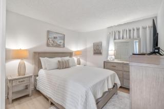 Spinnaker 304 Oceanfront - Windy Hill Section - Myrtle Beach - 2