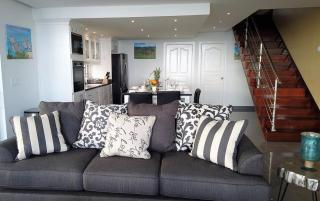 Indigo Bay Villa Poolside - Ocean 14 - 1