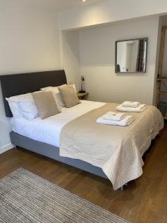 The White Hart Inn, Wilmington - 1